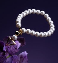 “Moist Eyes” Pearl Necklace/Collar