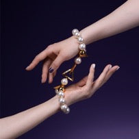“Moist Eyes” Pearl Bracelet/handcuffs