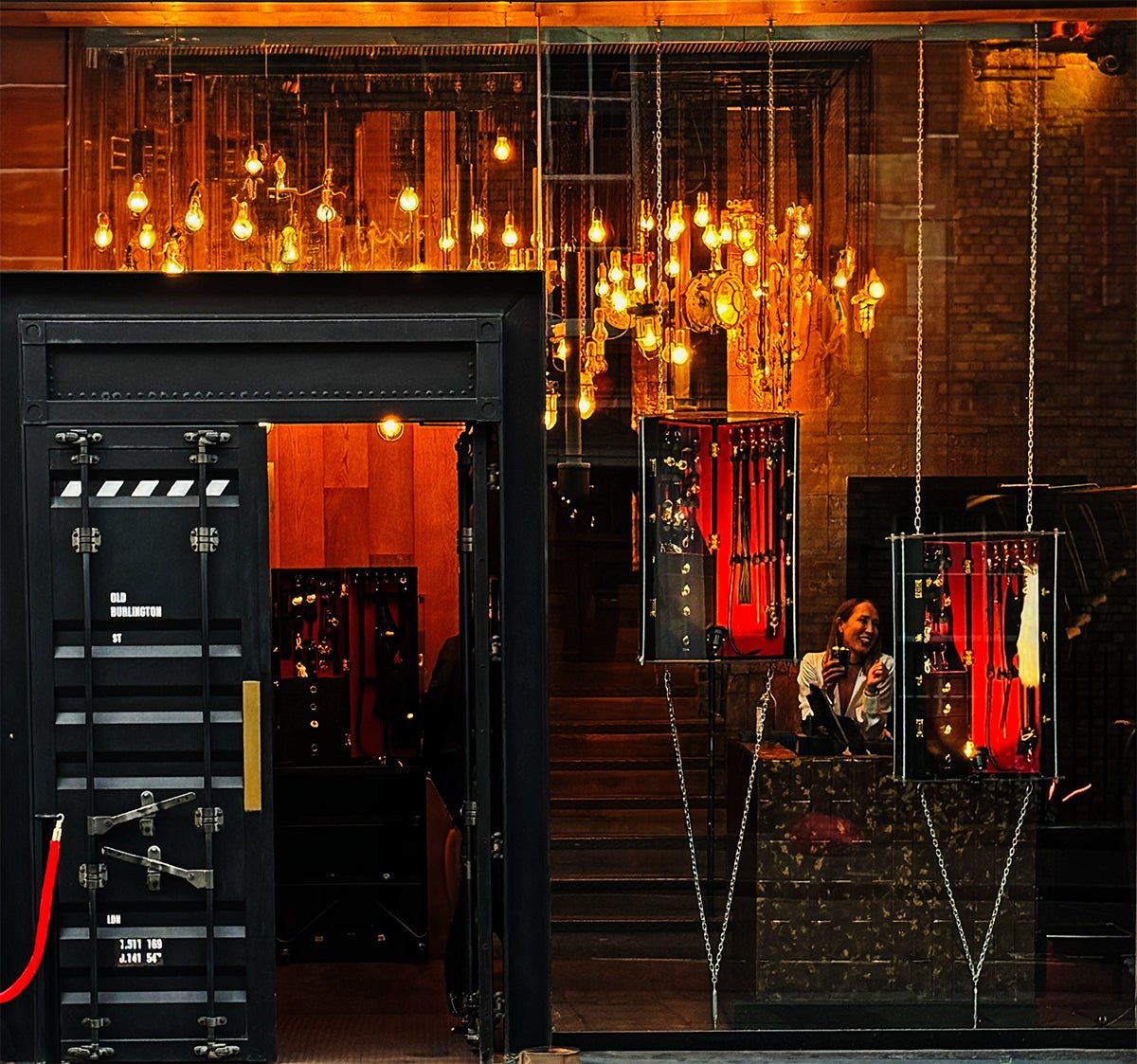 Private & Group Consultations - Marquis de Mayfair