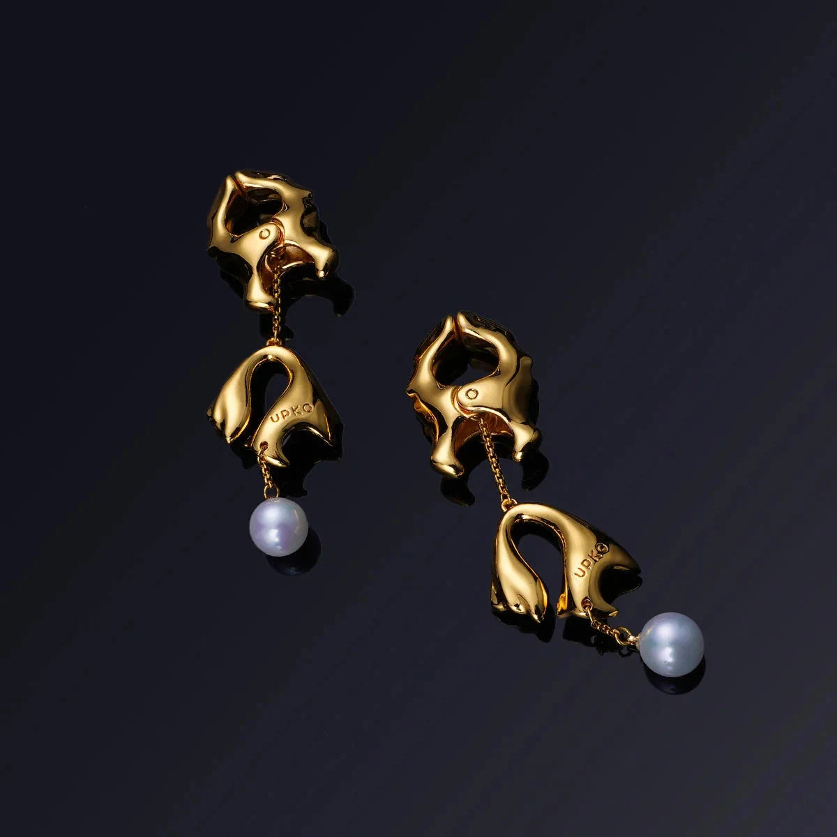 "Moist Eyes" Pearl Nipple Clamps Side view — Marquis de Mayfair
