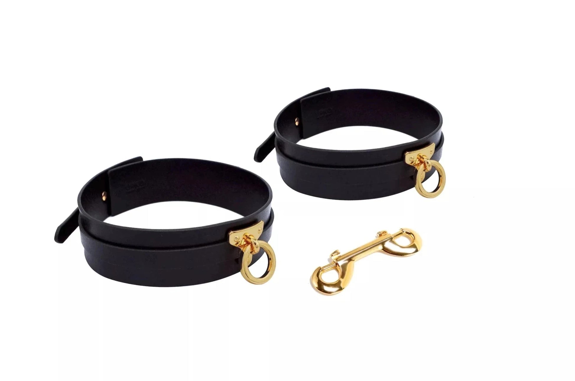 Luxury Bondage: Leather Thigh Cuffs Close-up — Marquis de Mayfair
